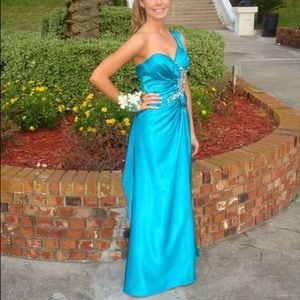 Tony Bowls Le Gala Prom Dress